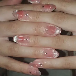 ネイル MOM 原宿店所属・MoM マムネイル原宿のネイルデザイン