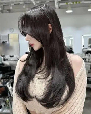 ロング hair&make EARTH新都心店所属・宮城 呂羽のヘアスタイル