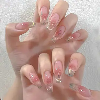 ネイル R NAILSALONのネイルデザイン