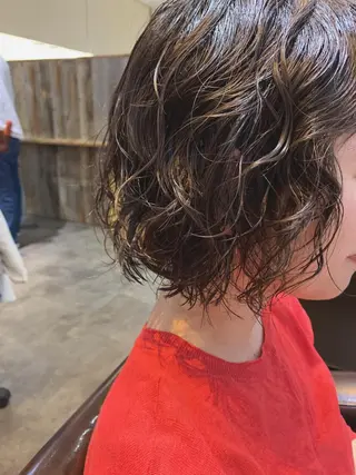 ショート パーマ パーマ/透明感カラー /ボブ/吉田一生のヘアスタイル