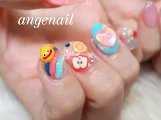 ネイル オーナーネイリスト MAKIのネイルデザイン