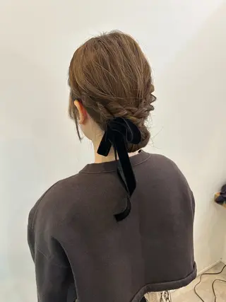 セミロング ヘアアレンジ ヘアセット/艶カラー 💐nao.のヘアスタイル