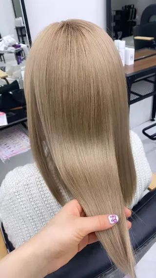 セミロング emu所属・けいこ🍊ニュアンス ネイル/個性派ネイルのネイルデザイン