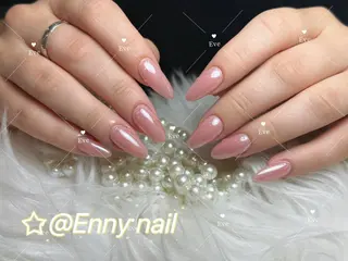 ネイル Han Evelynのネイルデザイン