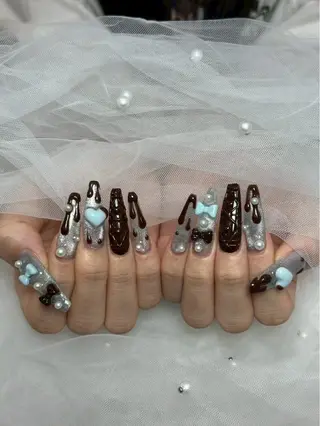 ネイル Mio_ Noiranailのネイルデザイン