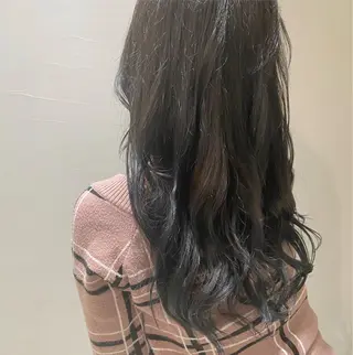 ロング カジュアルを女っぽく 𝗮𝘆𝗮𝗰𝗼のヘアスタイル