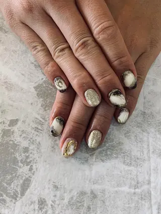 ネイル Feliz所属・Feliz 楽しいネイルサロンのネイルデザイン