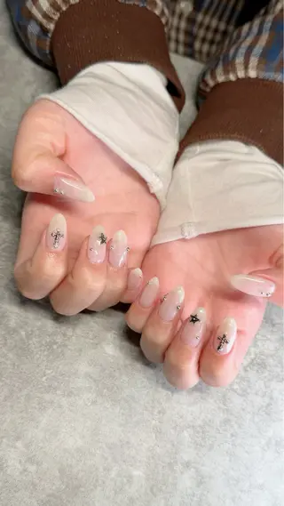 ネイル haleyume所属・shino🌟 痛ネイルのネイルデザイン