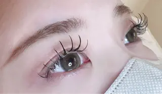 マツエク・マツパ na2nails&eye salon【ナツネイルズ&アイサロン】所属・eyelist Yのマツエク・マツパデザイン