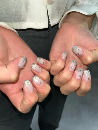 ネイル 🪐富島彩夏 /海外nail🪐のネイルデザイン