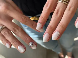 ネイル repos 金山ネイルサロンのネイルデザイン