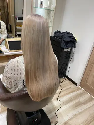 ロング カラー 🌈派手髪ハイトーン 🌈鈴木亮太🌈のヘアスタイル