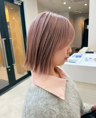 ミディアム カラー ハイトーン／暖色 👩🏼HONOKAのヘアスタイル