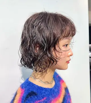 ショート パーマ 顔まわり/ボブウルフ 🤍愛唯(めい)のヘアスタイル