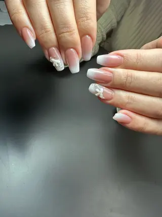 ネイル 12 designのネイルデザイン