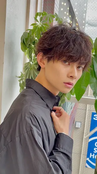 パーマ メンズ 波巻きスパイラル 近藤剛　浦和のヘアスタイル