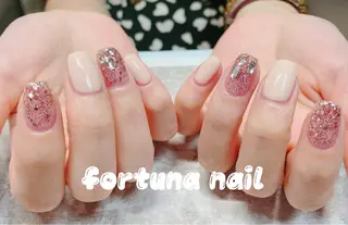 ネイル Nail •Head スパFortunaのネイルデザイン