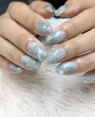 ネイル 會田 瑠衣のネイルデザイン