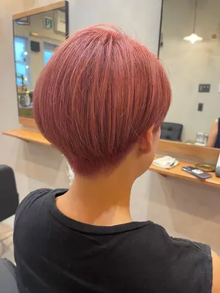 ショート カラー nowhere所属・nowhere ノーウェアのヘアスタイル