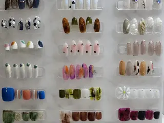 ネイル  More suzukiのネイルデザイン