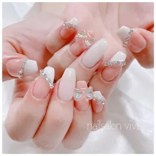 ネイル ＶＩＶＩ nailsalonのネイルデザイン