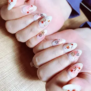 ネイル 安藤 Charlotteのネイルデザイン