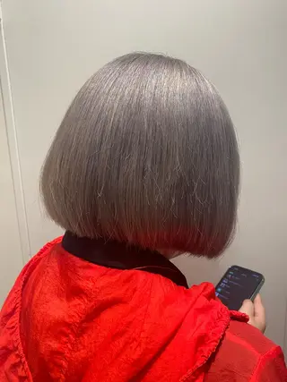 ショート カラー kawabe maikoのヘアスタイル