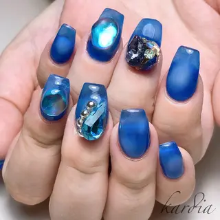 ネイル καρδιά -ｶﾙﾃﾞｨｱ-のネイルデザイン