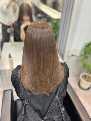 ロング タク エルのヘアスタイル