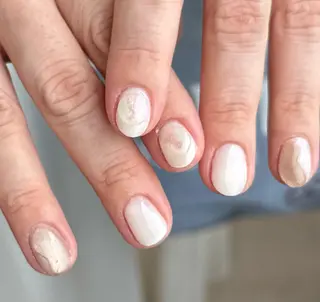 ネイル 新山 聖のネイルデザイン