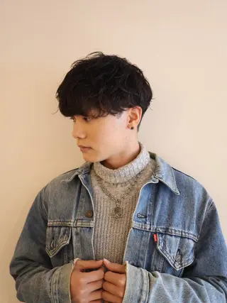 ショート 川副/シャドウ/ 波巻き/メンズパーマのヘアスタイル