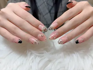 ネイル チョウ Rachaelのネイルデザイン