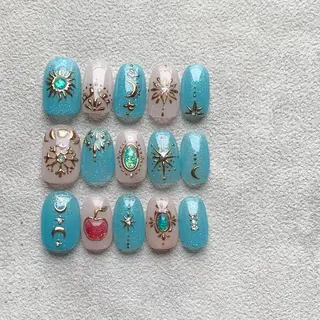 ネイル atelier　FIORITURA所属・FIORITURA aiのネイルデザイン