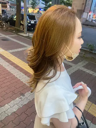 ロング カラー 顔まわりカラー特化 赤津百合絵のヘアスタイル