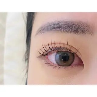 マツエク・マツパ 束感パリジェンヌ上下 恵比寿ayakaのマツエク・マツパデザイン