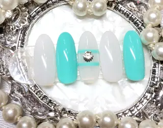 ネイル マジックミラー所属・マジック ミラーのネイルデザイン