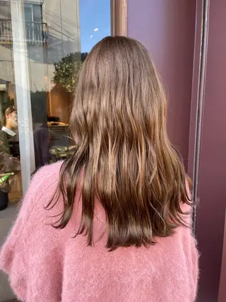 ロング カラー 森 遥菜のヘアスタイル