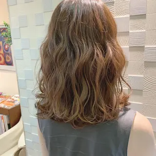 ミディアム 副店長　山本 竜司のヘアスタイル