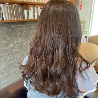 セミロング 加藤 実穂のヘアスタイル