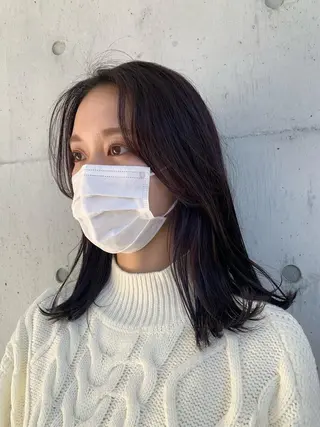 ミディアム カラー カネコ ユカリのヘアスタイル