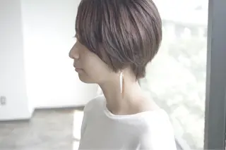 ショート カラー 🌈ディレクター🌈 徳松優希のヘアスタイル