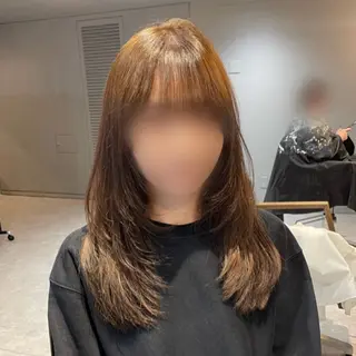 セミロング Mimi🎀 ブリーチなしＷカラーのヘアスタイル