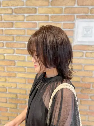 ミディアム カラー 川本 芹奈のヘアスタイル