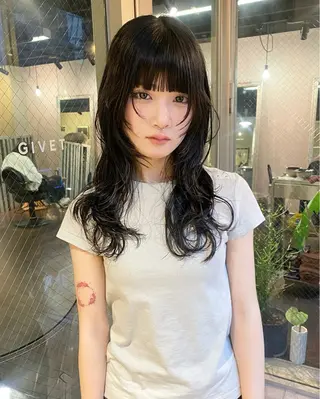 ミディアム パーマ ヘアアレンジ GIVET (ジヴェ)所属・撮影モデル募集 🦋soemikaのヘアスタイル