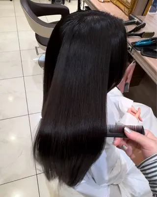 奥寺 沙菜のヘアスタイル