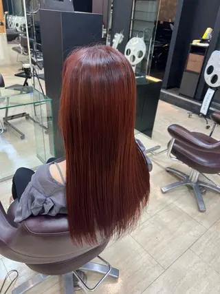 カラー 秋山 空澄のヘアスタイル