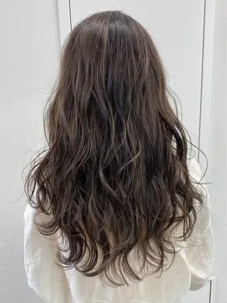 カラー ✨美髪透明感ソムリエ ✨💎KAZU💎のヘアスタイル