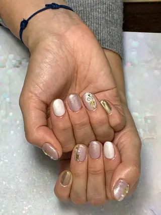 ネイル alma nailsのネイルデザイン