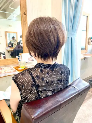 ショート カラー [店長]加地 峻のヘアスタイル