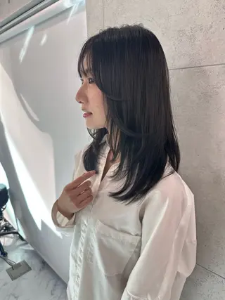 ミディアム Endearing 銀座/レイヤーカットのヘアスタイル